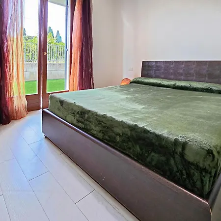 Apartamento 2 Bedroom Amazing In